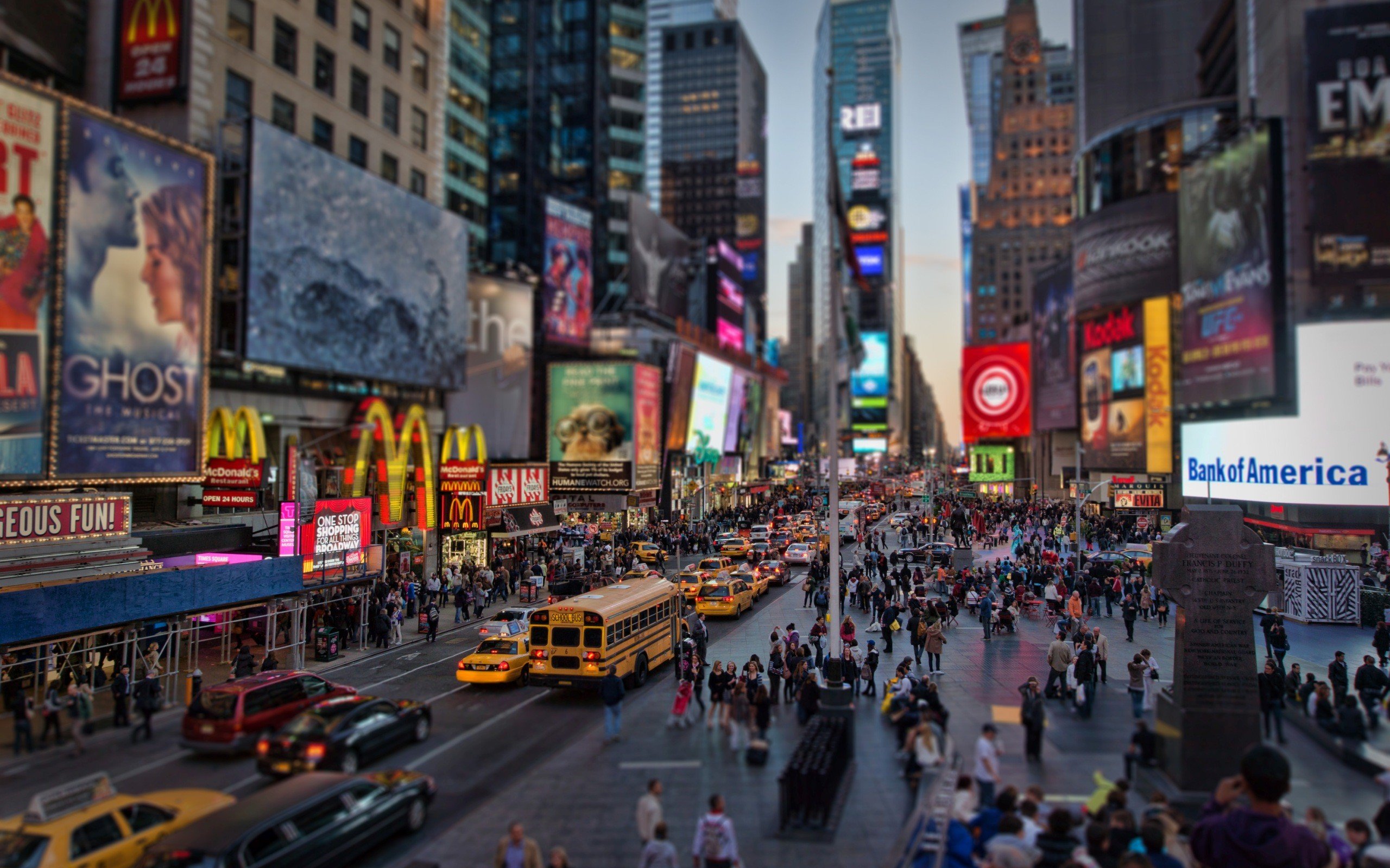 Times Square Tilt Shift Wallpaper