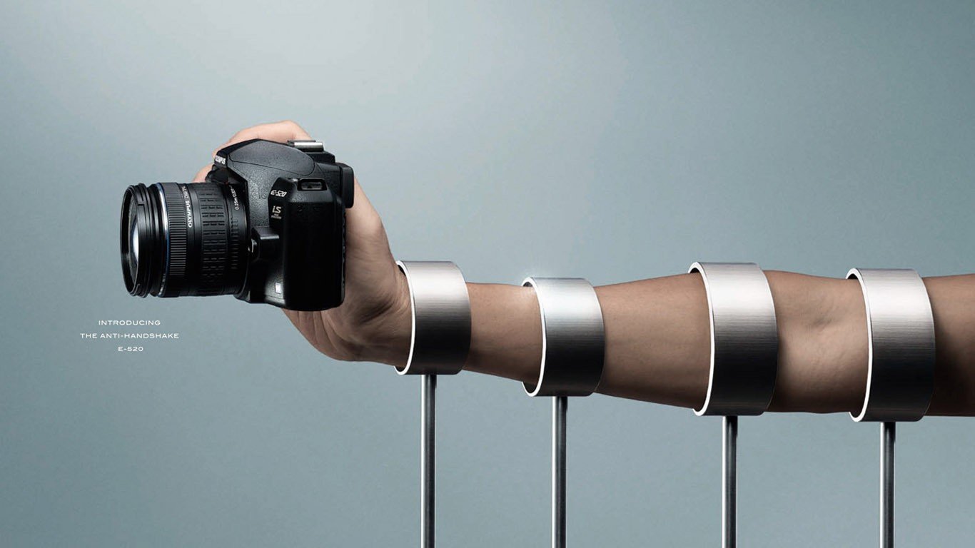 Art Tech Arms Ad Wallpaper