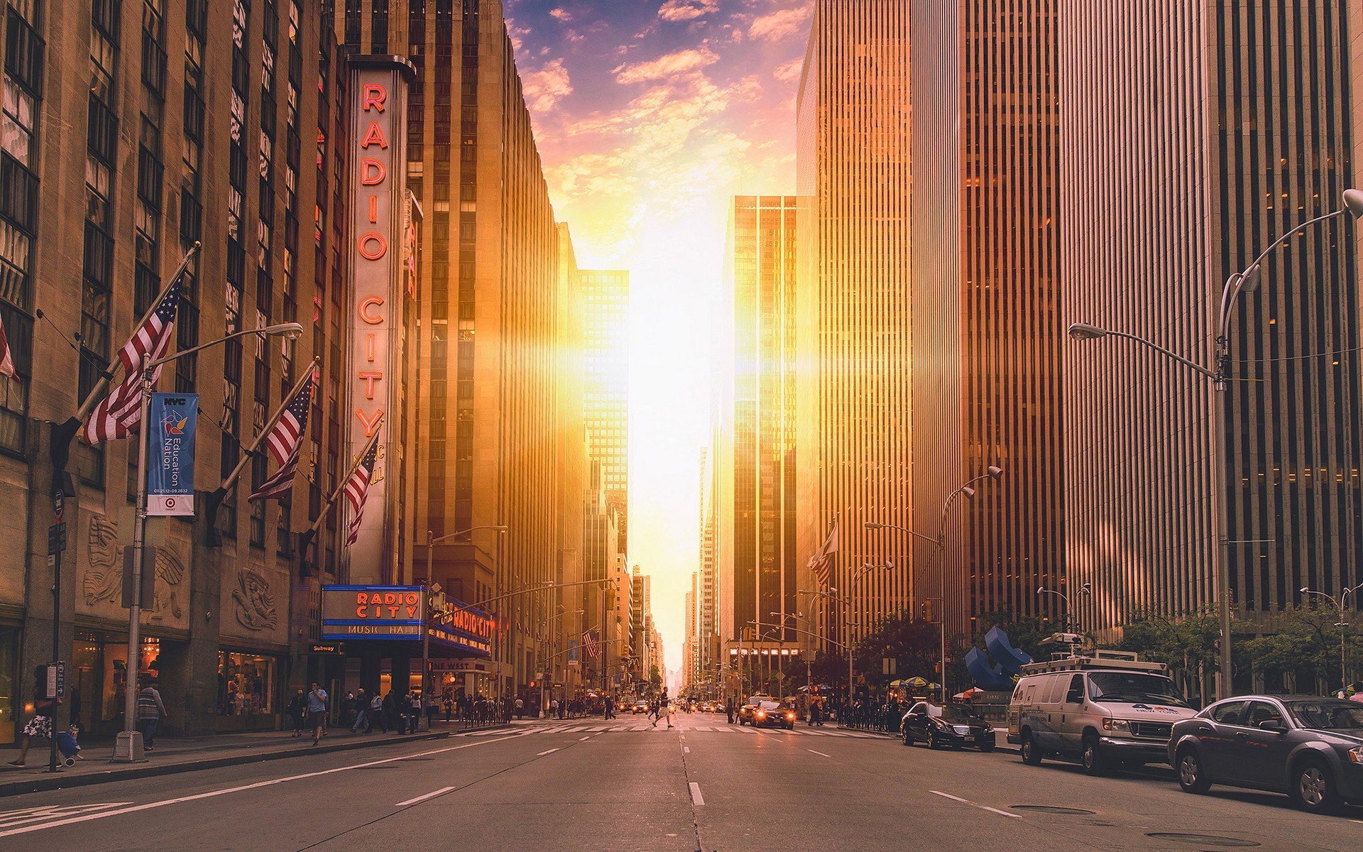 Manhattan Skyline Sunset Wallpaper