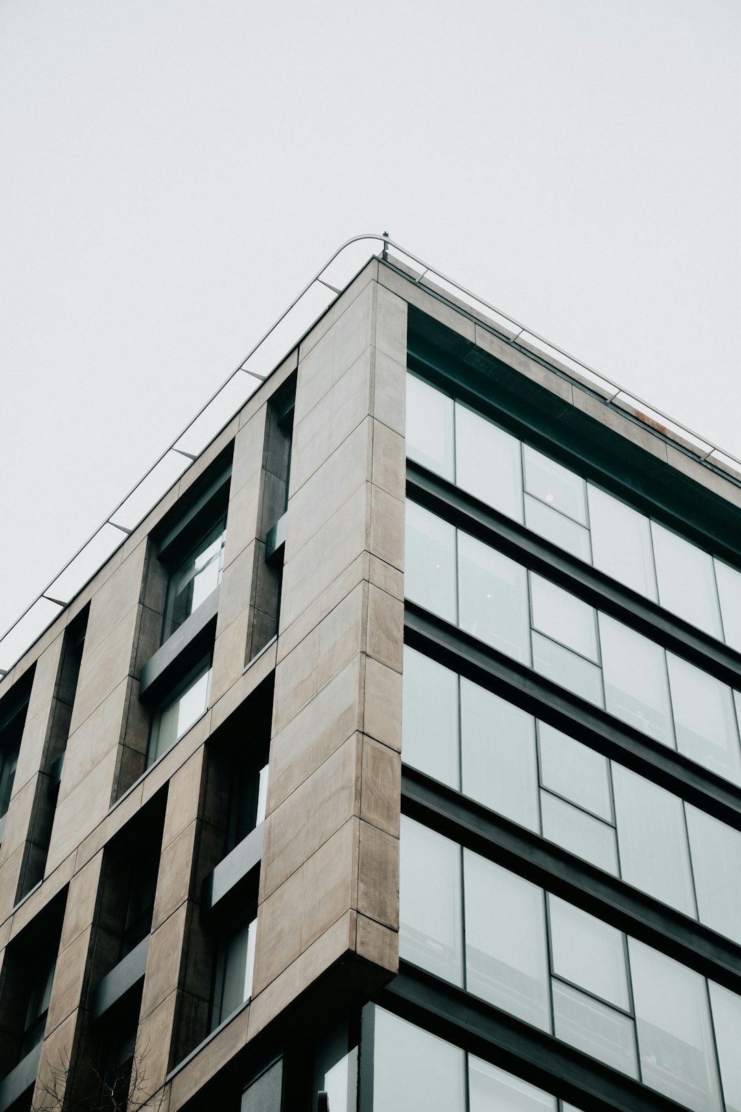 Modern Urban Architecture Wallpaper