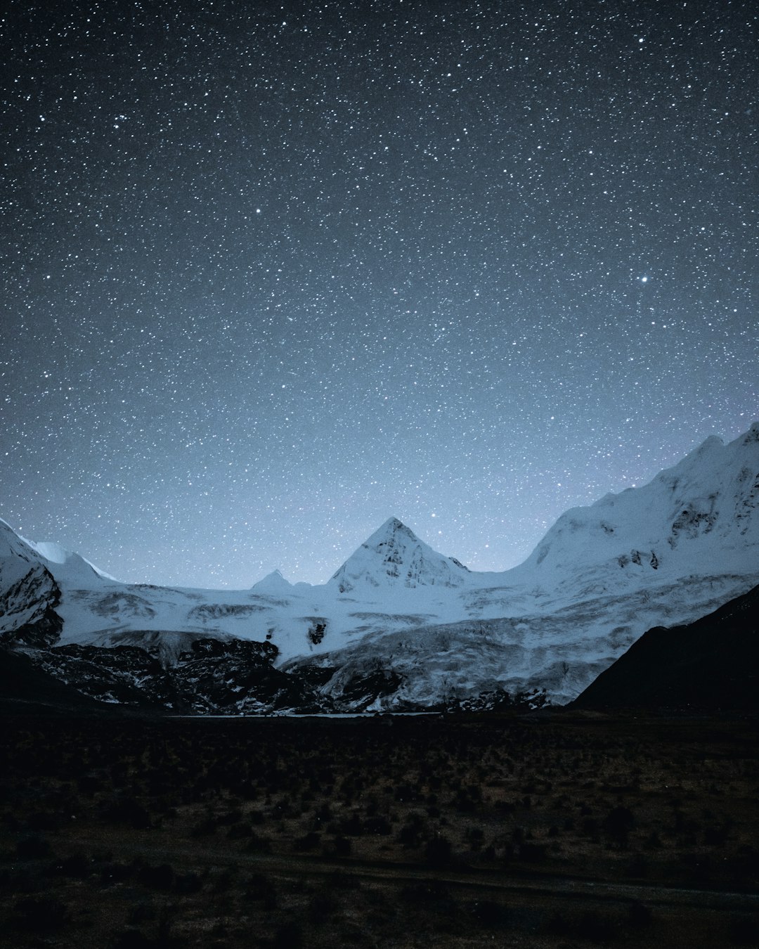 Starry Glacier Peaks Wallpaper