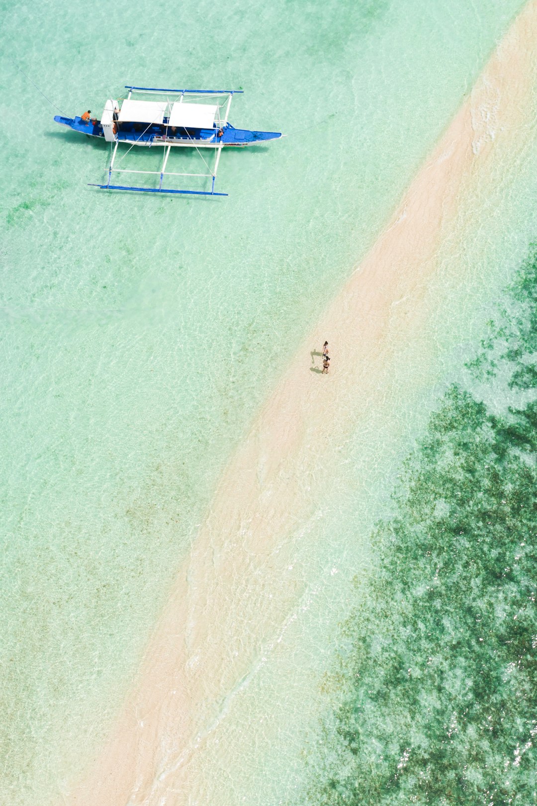 El Nido Snake Island Drone Wallpaper