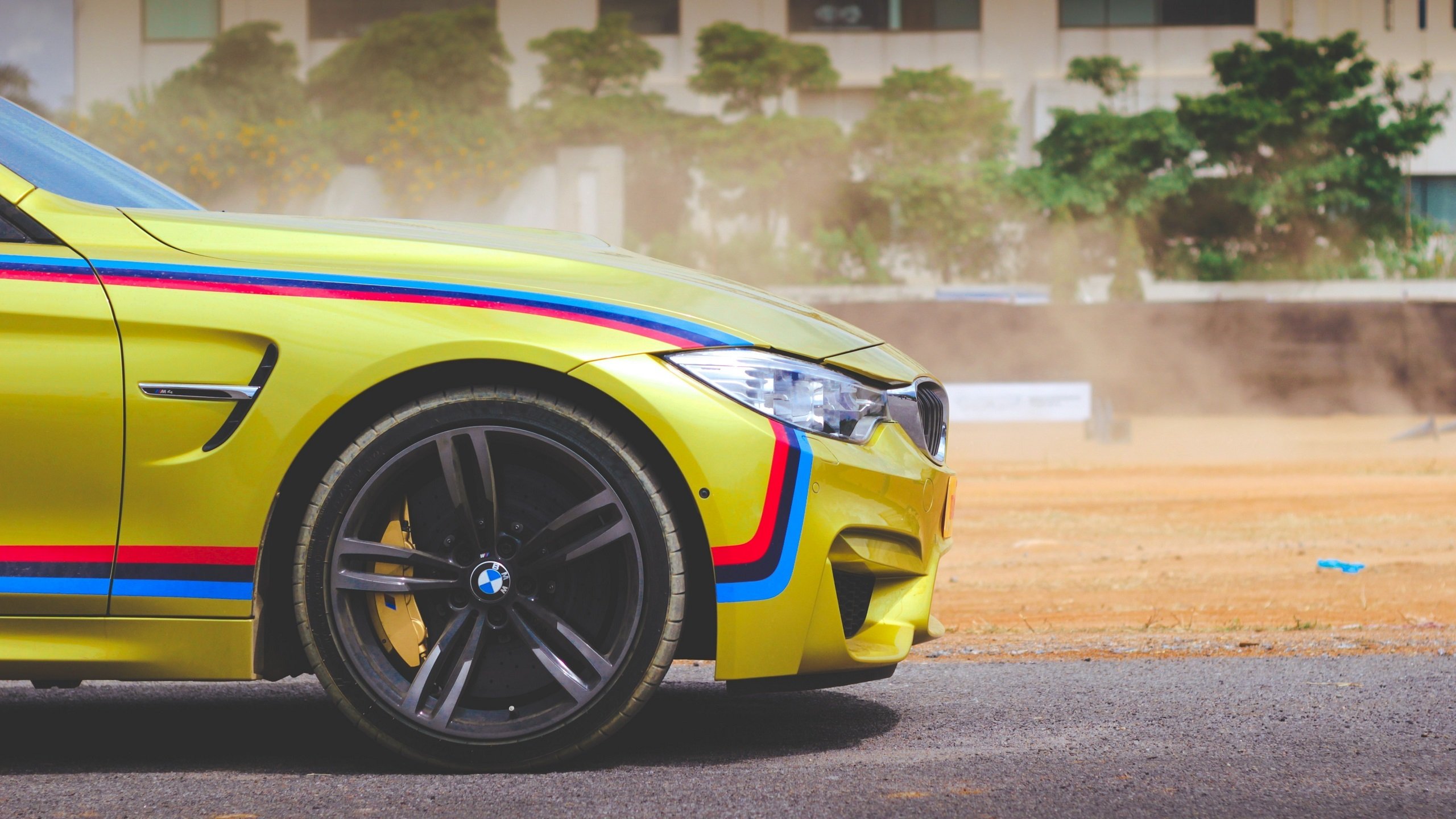 BMW M4 Side View Wallpaper