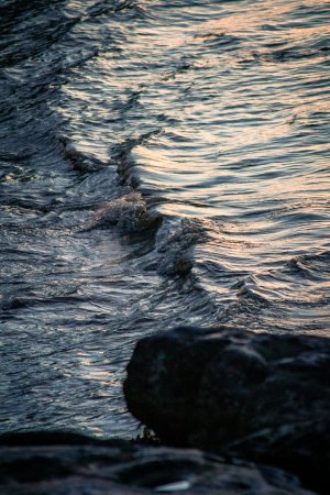 Editor's Choice - Grey Sea Waves Wallpaper