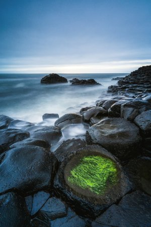 Editor's Choice - Giants Causeway Castle Wallpaper
