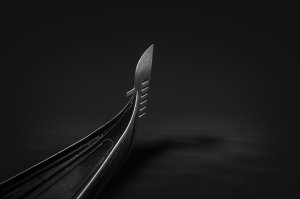Editor's Choice - Venice Gondola Minimal Wallpaper