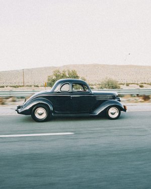 Editor's Choice - Sports Car Road Wallpaper