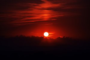 Editor's Choice - Italian Sunset Red Sky Wallpaper