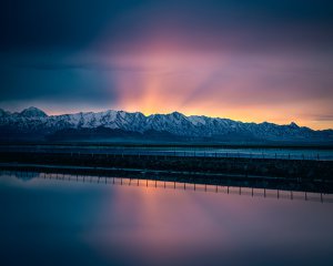Editor's Choice - Serene Lake Sunrise Wallpaper