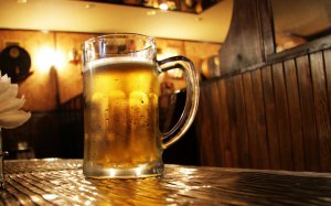 Community Photos - Golden Beer Mugs Wallpaper